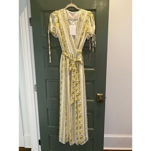 Never worn. Gal Meets Glam maxi floral dress.